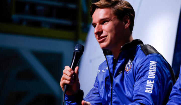 Dutch teen on space flight told Bezos he had never ordered ...